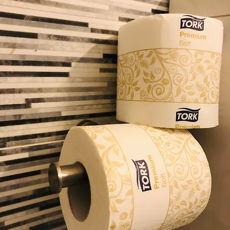 アパート Via Emilia House - By Aydeshouse ボローニャ